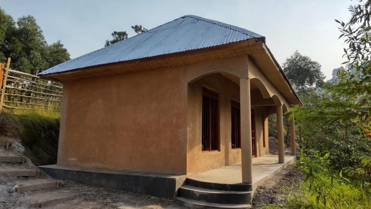 Om Hostel Bunyonyi Kabale ภายนอก รูปภาพ