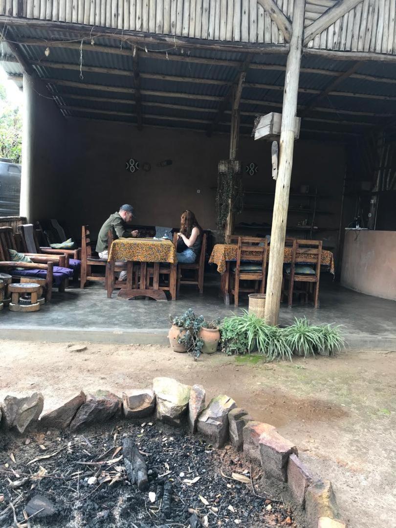 Om Hostel Bunyonyi Kabale ภายนอก รูปภาพ