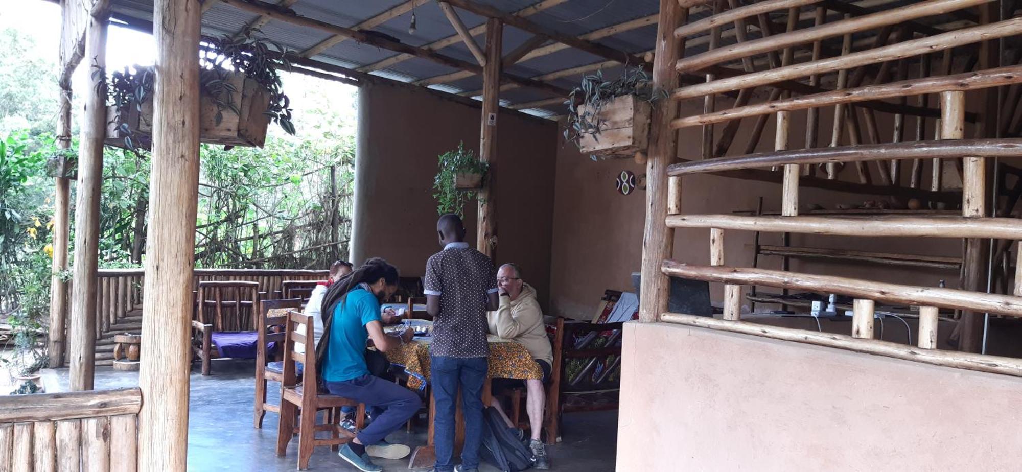Om Hostel Bunyonyi Kabale ภายนอก รูปภาพ