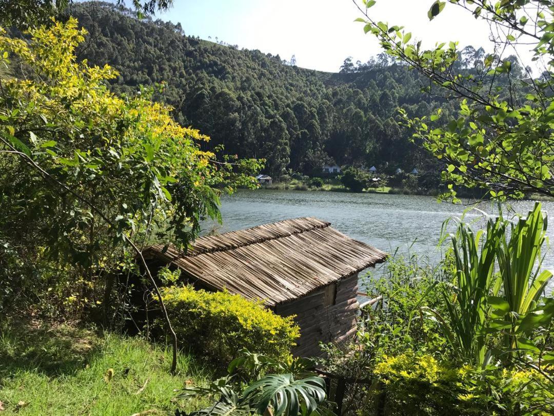 Om Hostel Bunyonyi Kabale ภายนอก รูปภาพ