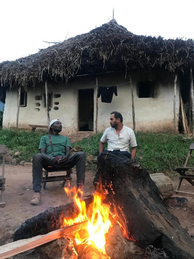 Om Hostel Bunyonyi Kabale ภายนอก รูปภาพ