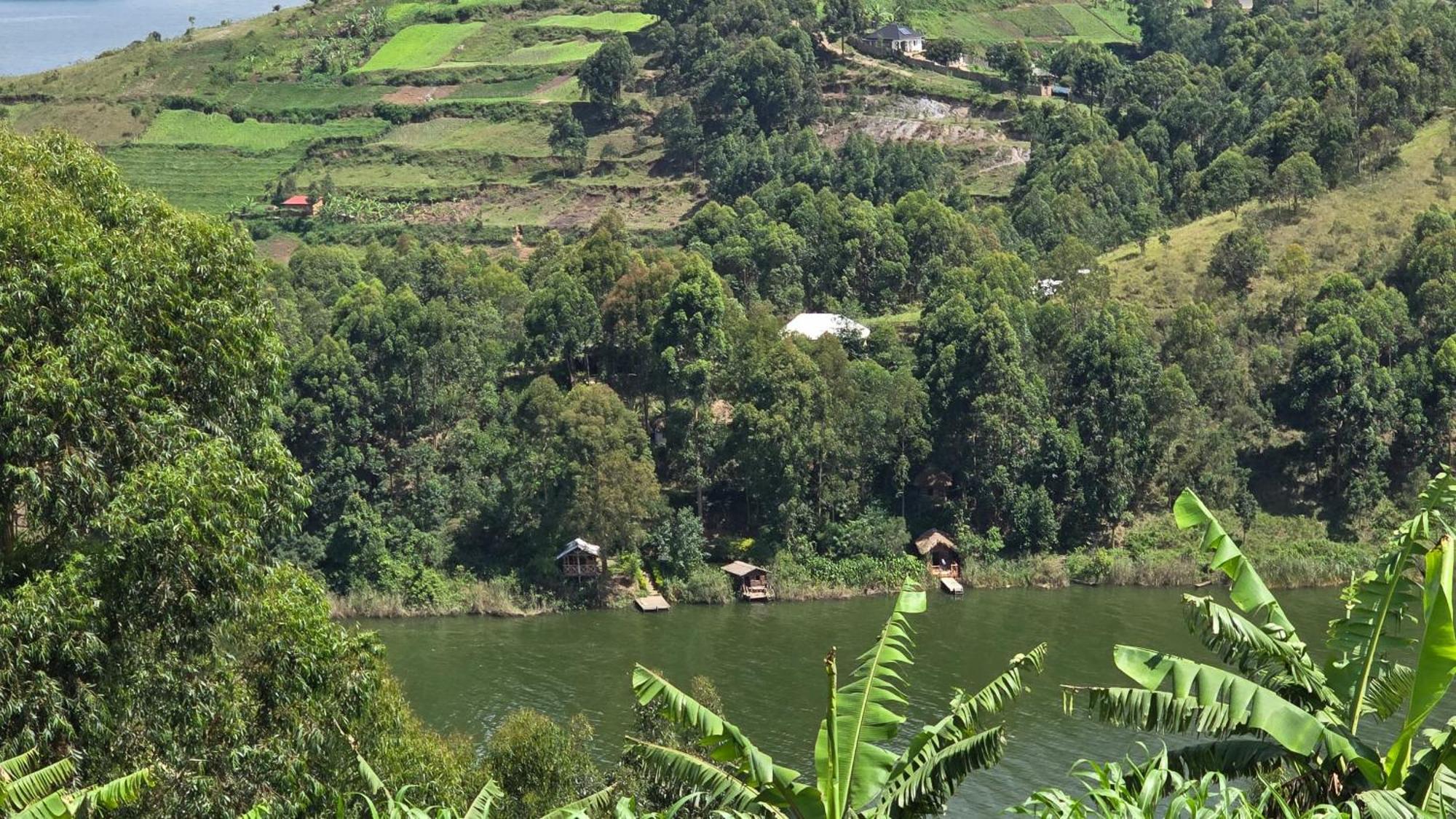 Om Hostel Bunyonyi Kabale ภายนอก รูปภาพ