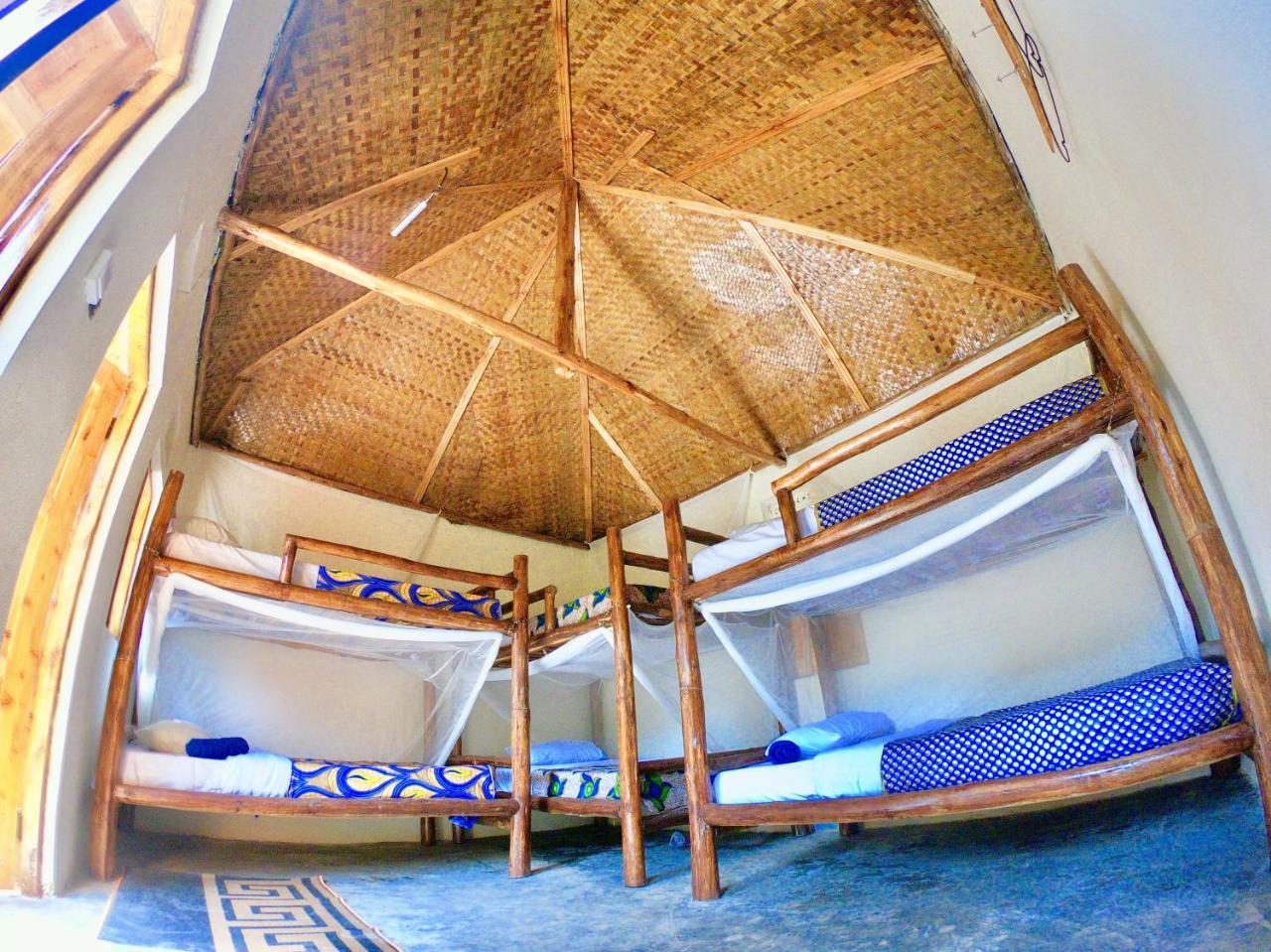 Om Hostel Bunyonyi Kabale ภายนอก รูปภาพ